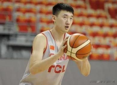 正值巅峰无球可打，李春江害人不浅！

近日才29岁正值当打之年的李春江之子李京龙