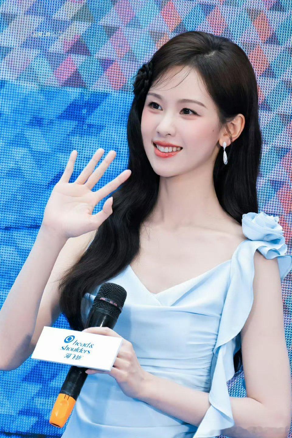 陈都灵周翊然楚后番位纯天然大美女陈都灵就是好看，嘟嘟演什么看什么，有空来看大美女