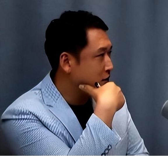 这个韩国专家太敢说了！他表示如果美国把所有军事力量都集结起来去攻打中国，就算是1