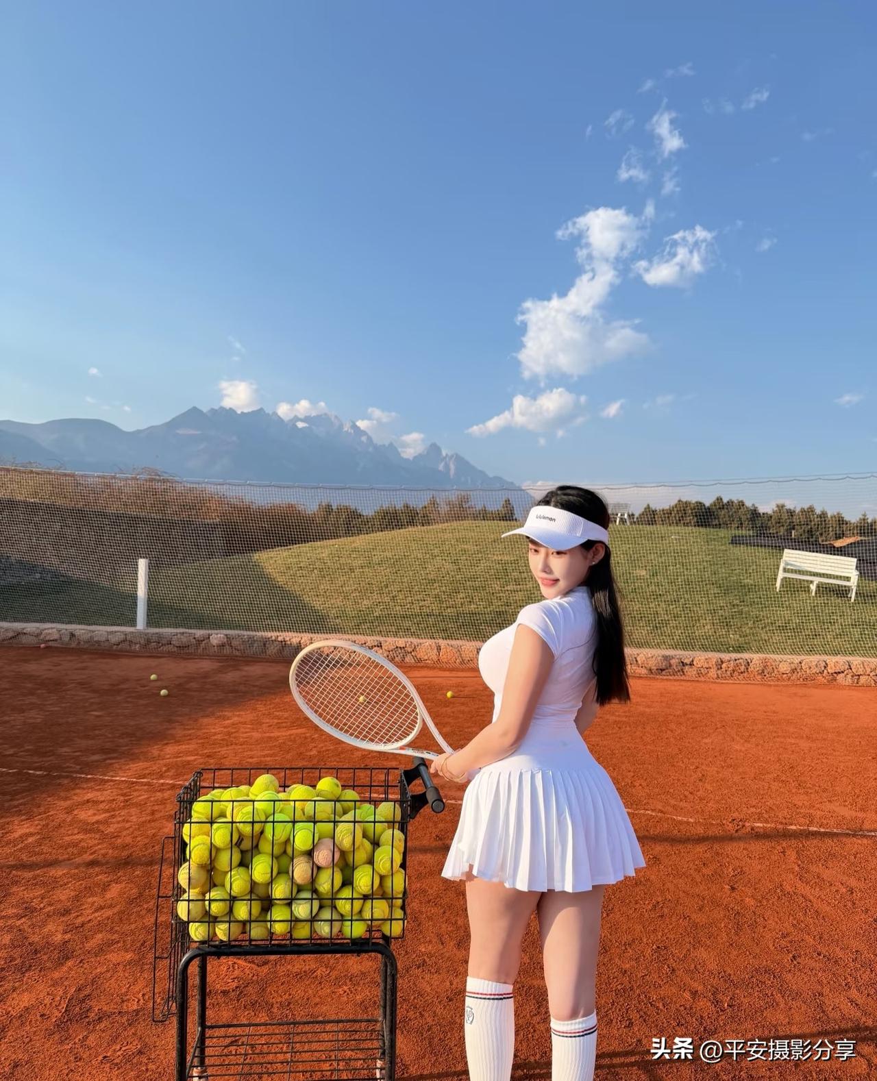 户外运动网球🥎🥎🥎🥎为什么很多人喜欢成熟的女性 女孩子化什么样的妆最好看