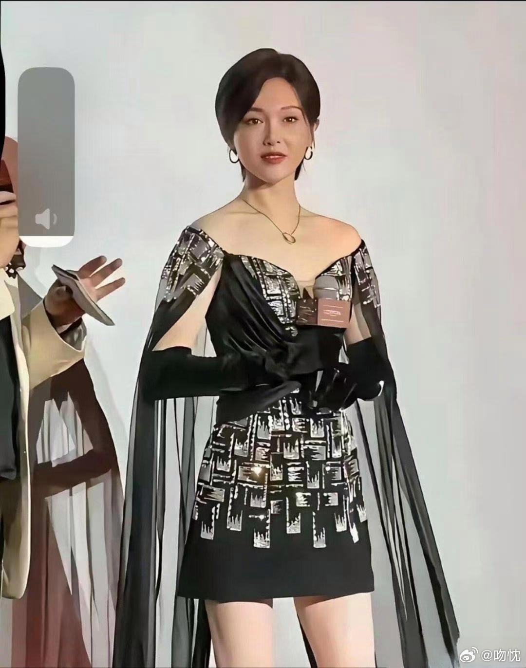 这竟然是唐嫣，我差点没认出来 