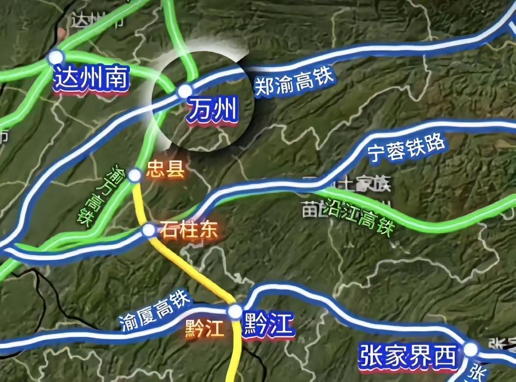 万州以后铁定会接入沿江高铁，不仅是湖北方面会大力推进，万州也需要接入利川实现万利
