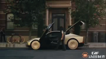 特斯拉公司宣布:其首辆Cybercab无人驾驶电动车已在得克萨斯州超级工厂正式下