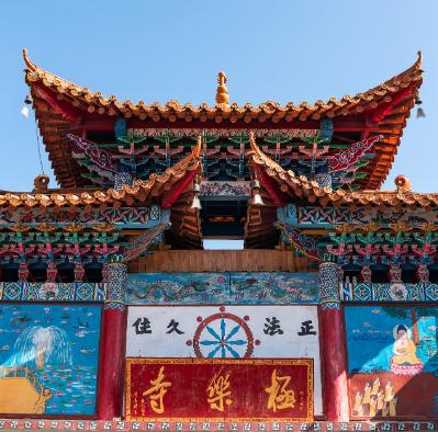 我要讲的这所学校，叫玉溪职业技术学院。
名字你可能听过，也可能没听过。没关系，咱