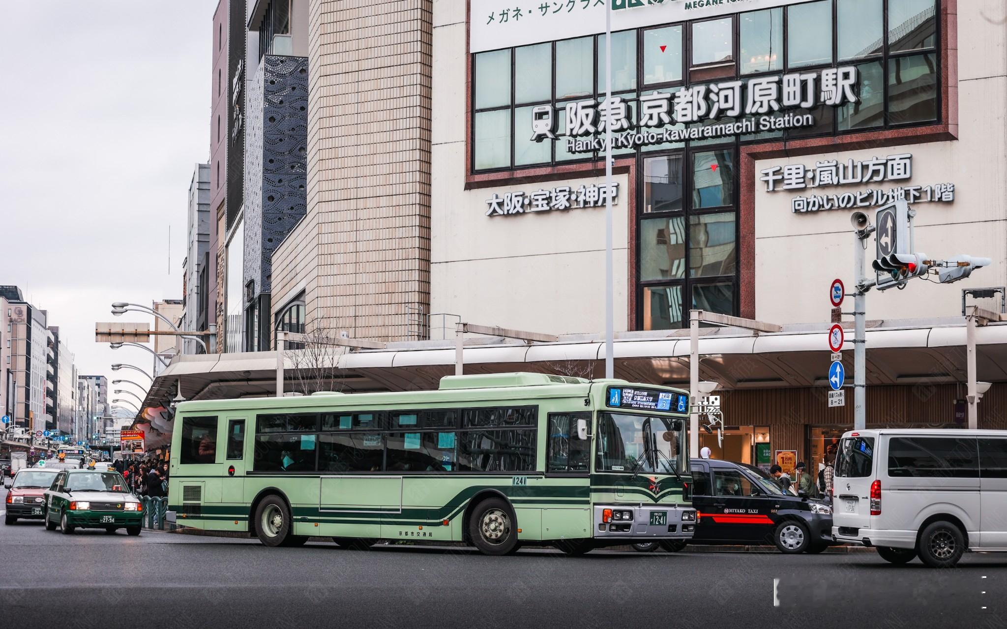 通行线·公交【最高相差1.8倍！京都市公交双轨制票价具体方案出炉】10月1日，京