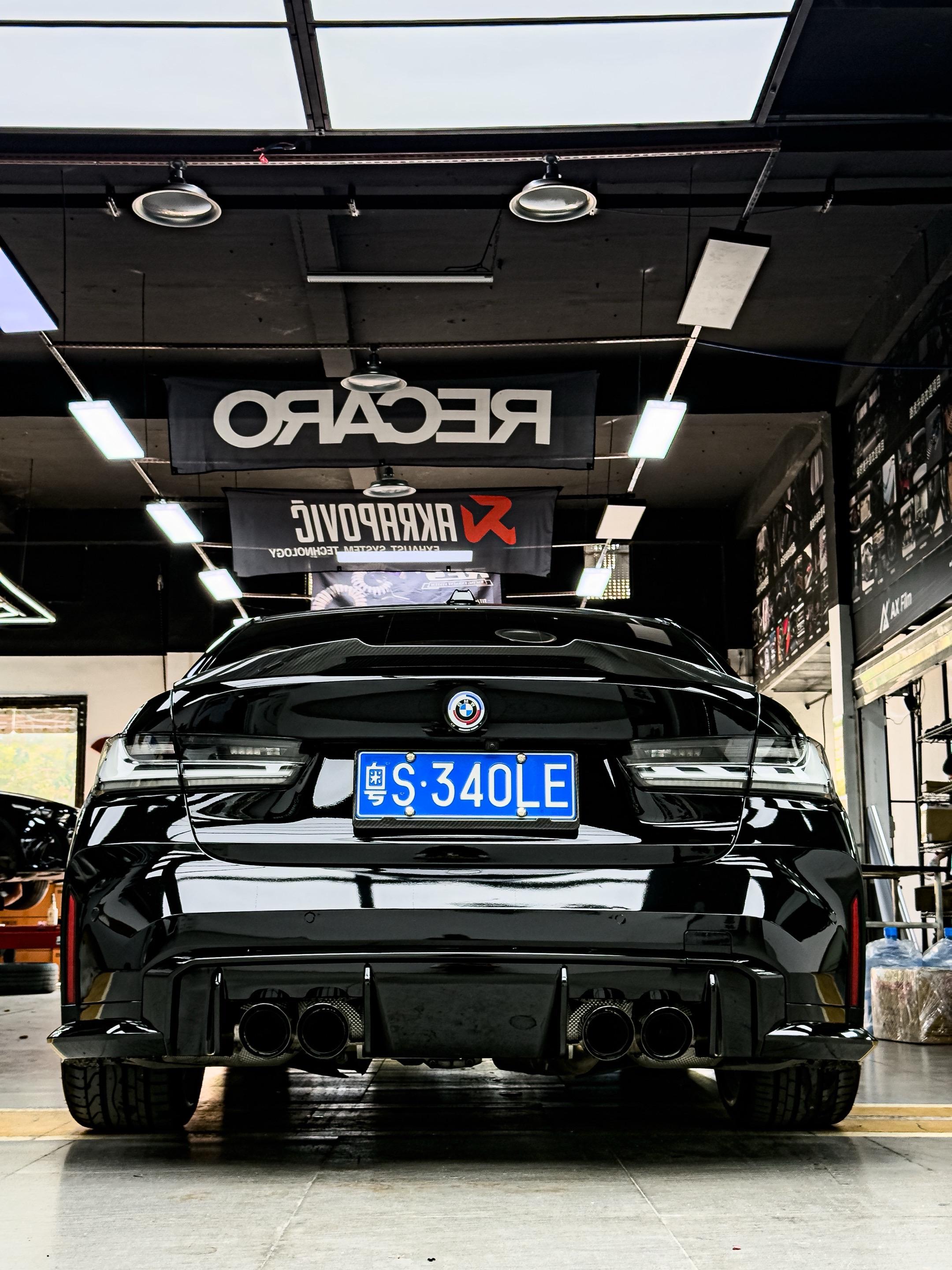 M3的后尾配上新3系的前脸 不好意思！哥们玩的就是形状