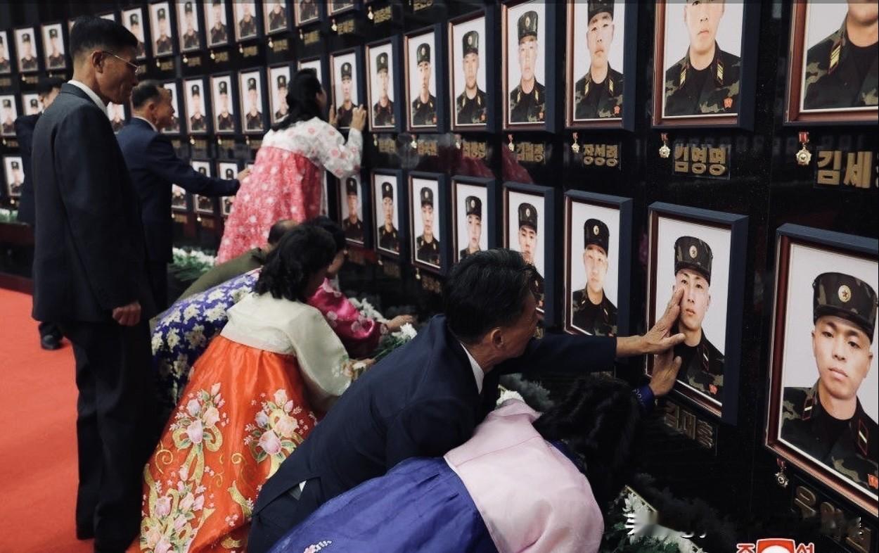 抗美援俄
为解放库尔斯克州边境地区做出巨大贡献，为祖国建立了不朽功勋！
这是为了