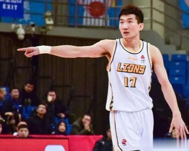 CBA，广厦124-120上海，孙铭徽40分14助5板，统治了加时赛，必须要承认
