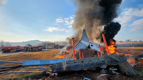 韩国济州航空首席执行官向空难的遇难者们道歉。 