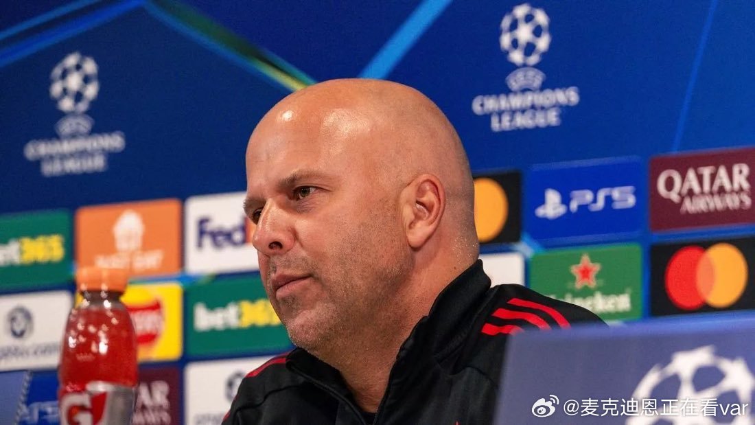 斯洛特在赛前发布会确认明天凌晨欧冠小组赛最后一场利物浦vs卡拉巴赫 的比赛两位中