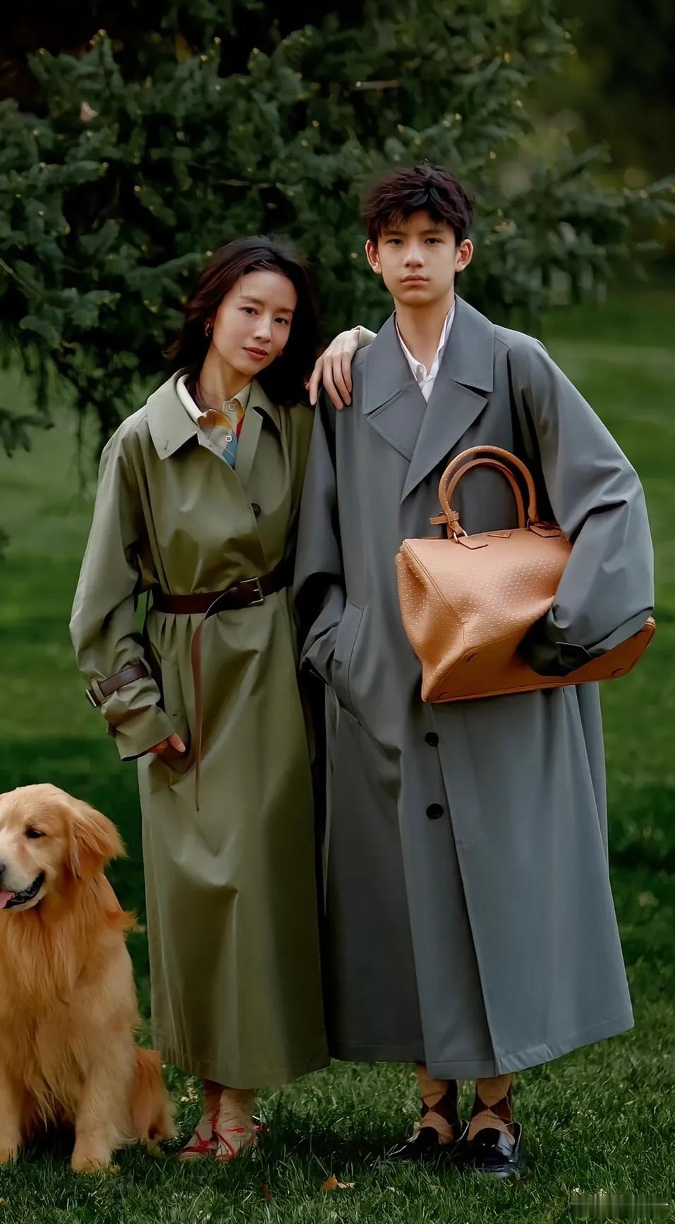 王橹杰比董洁亲儿子还小一岁我们的少年时代2董洁真的好有母性光辉谁懂，王橹杰在她面