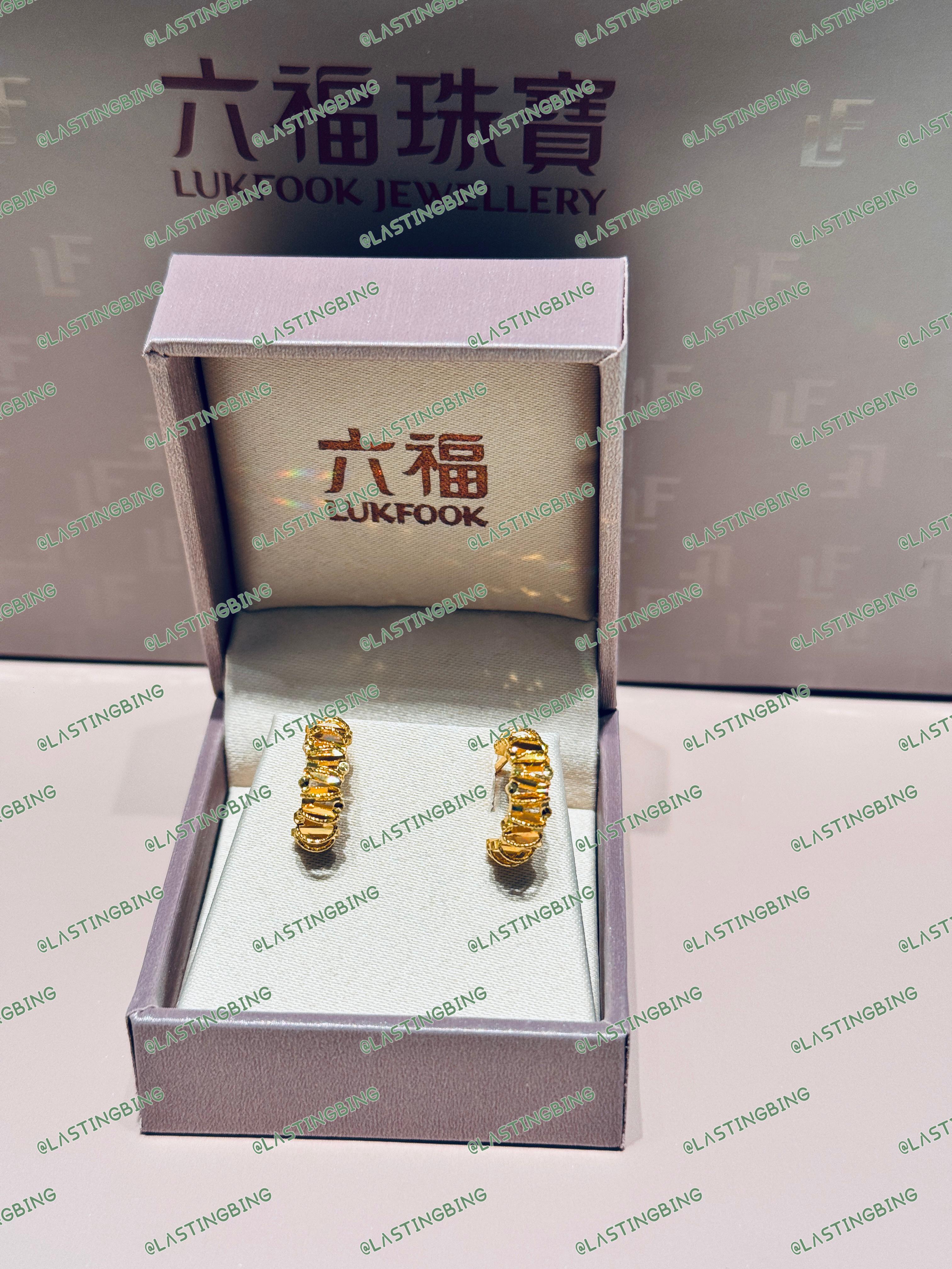 路过被老公美貌硬控，get新耳环[舔屏] ​​​
