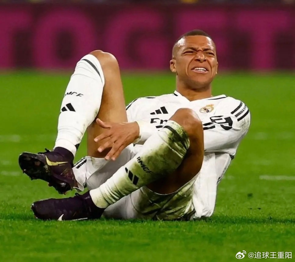 姆巴佩在2025年12月7日对阵塞尔塔的比赛中左膝受伤，但皇马医疗团队首次核磁共