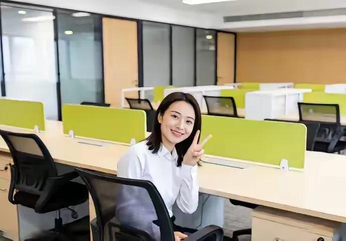 老板失联同事全跑路，江苏女子独守空公司等结果，藏着打工人最朴素的倔强
 
江苏一