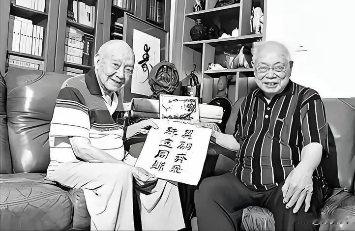 1950年，国民党将领罗广文想起义，便派出心腹大将马士弘来见贺龙，贺龙见到马士弘