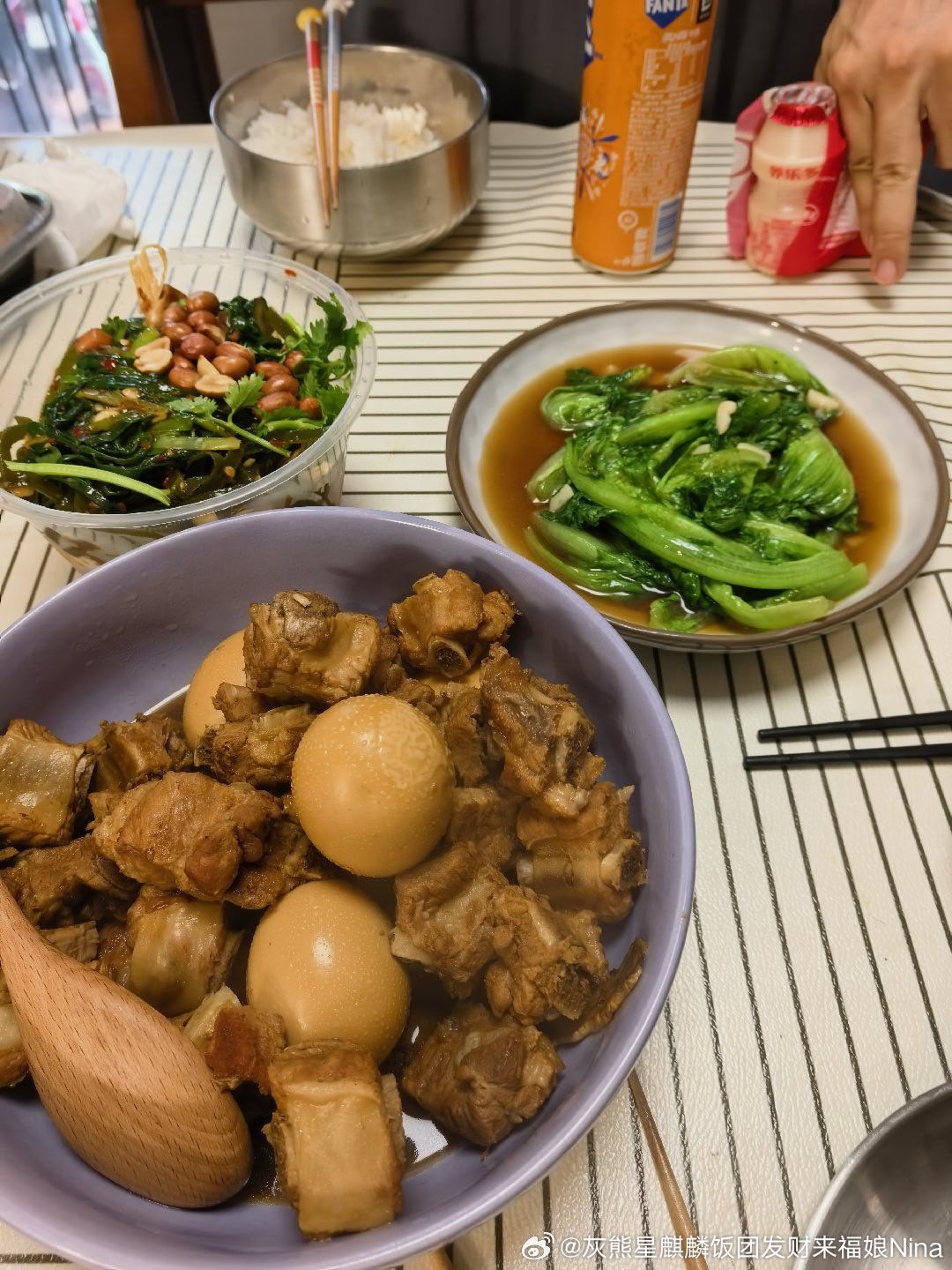 现在中午得加点凉菜 开胃午饭要积极