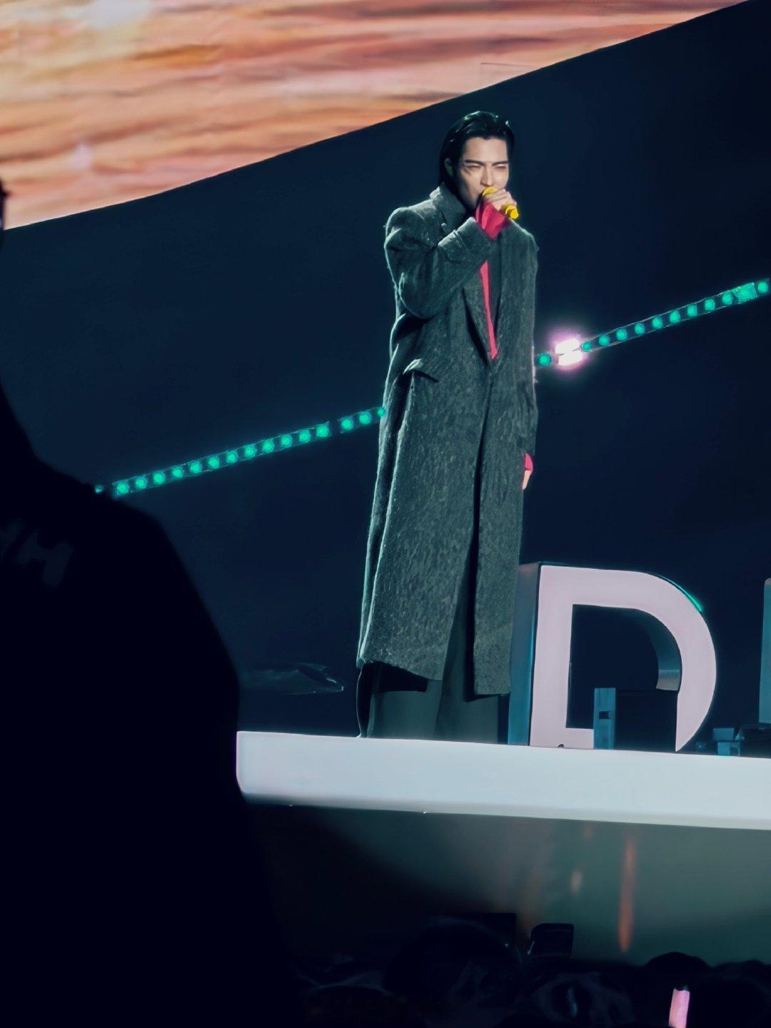 追觅新式年会现场信号不好到家第一时间发希望明年年会能把信号问题解决总体来说真的太