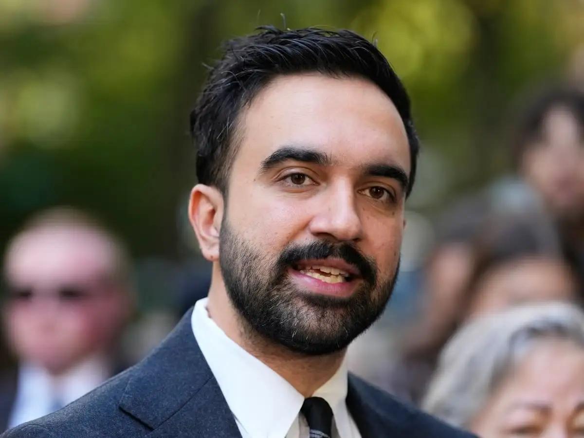 印度裔厉害了，佐赫兰·马姆达尼当选纽约新市长，掌舵美国最大城市。
他34岁，19