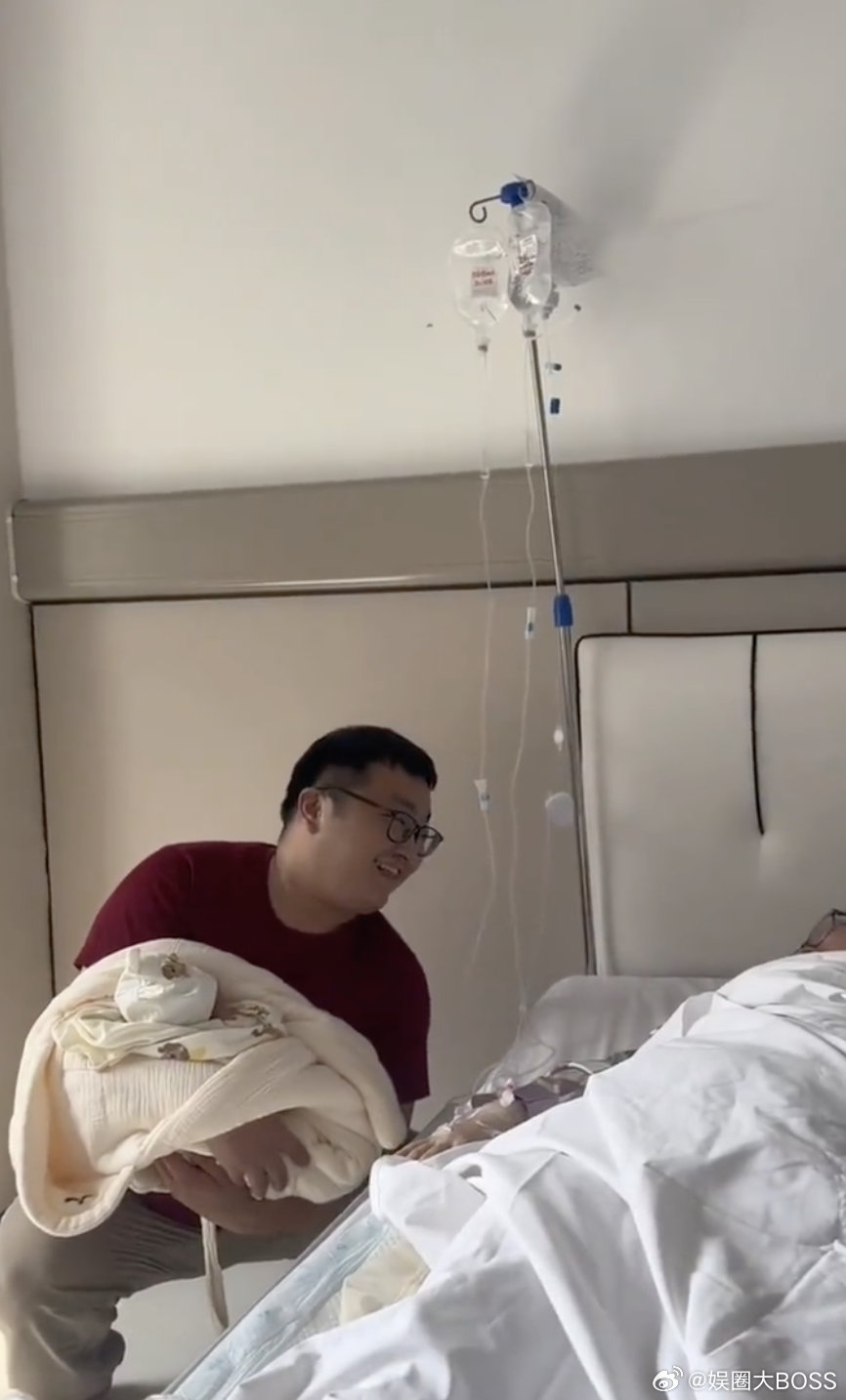 吃播脸脸产女减重 90 斤备孕，对自己严格到极致，只为给宝宝最好的身体状态，这份