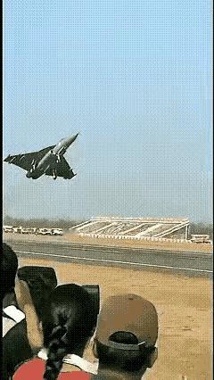 不知道是不是AI，
我惊呆了。