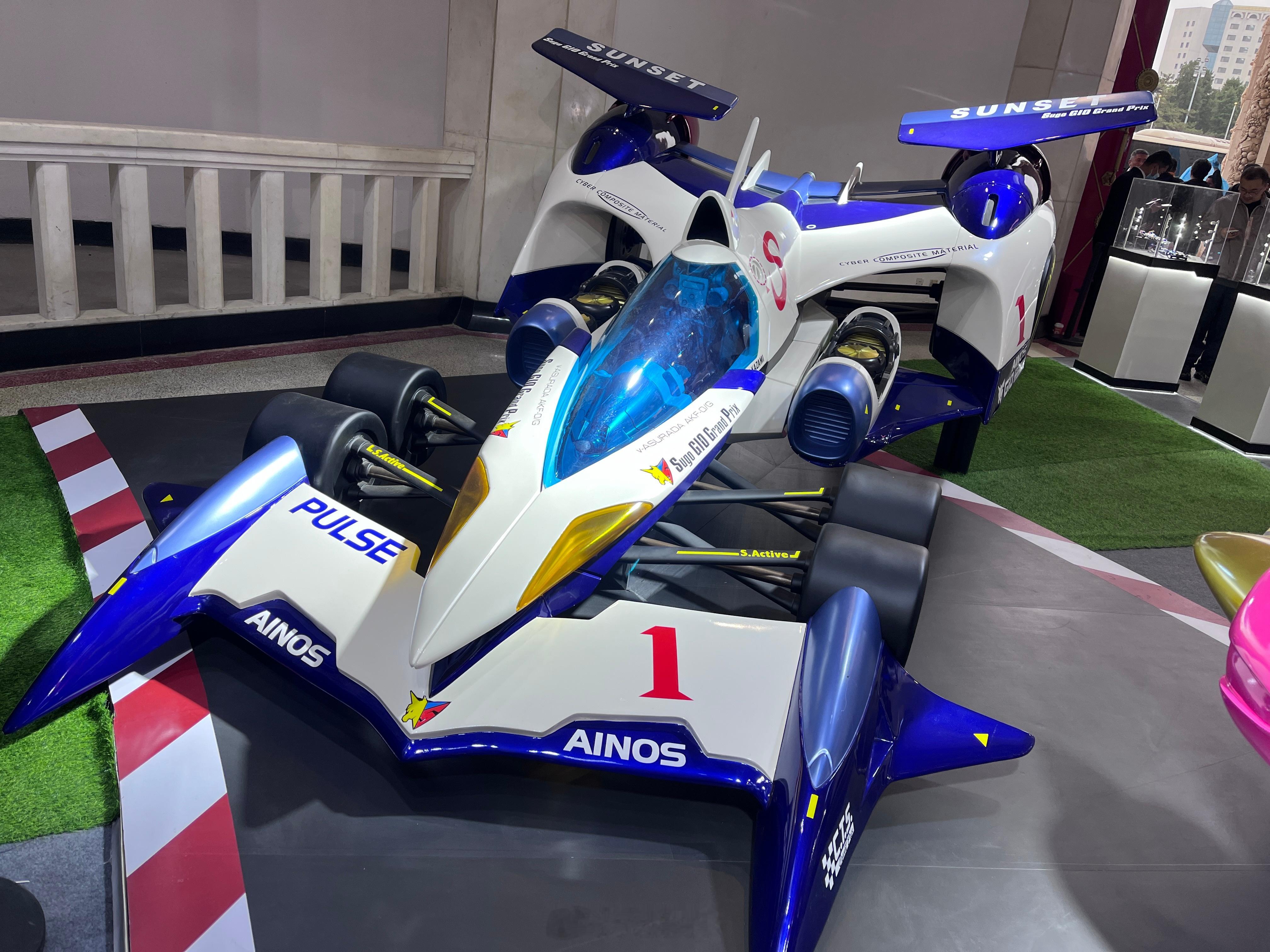 北京模型展HEC这阵仗真的快赶上车展了，一堆真车[doge]还有各路车圈kol，