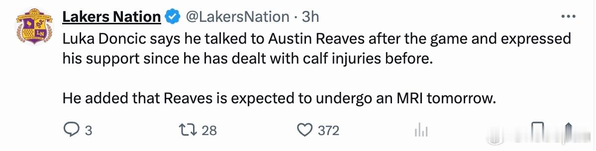 077赛后跟里弗斯交流过，让他不要着急复出。看样子要往一到两个月准备了。 