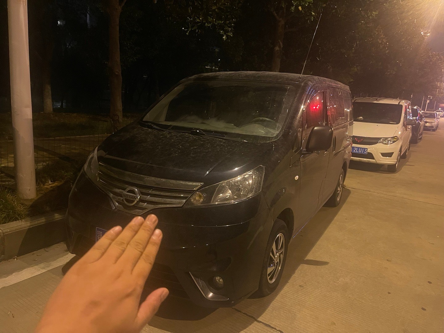 乘兴而去，败兴而归隔壁大师钓了19条  我们四个人 钓了4条半鱼，有半条不是目标