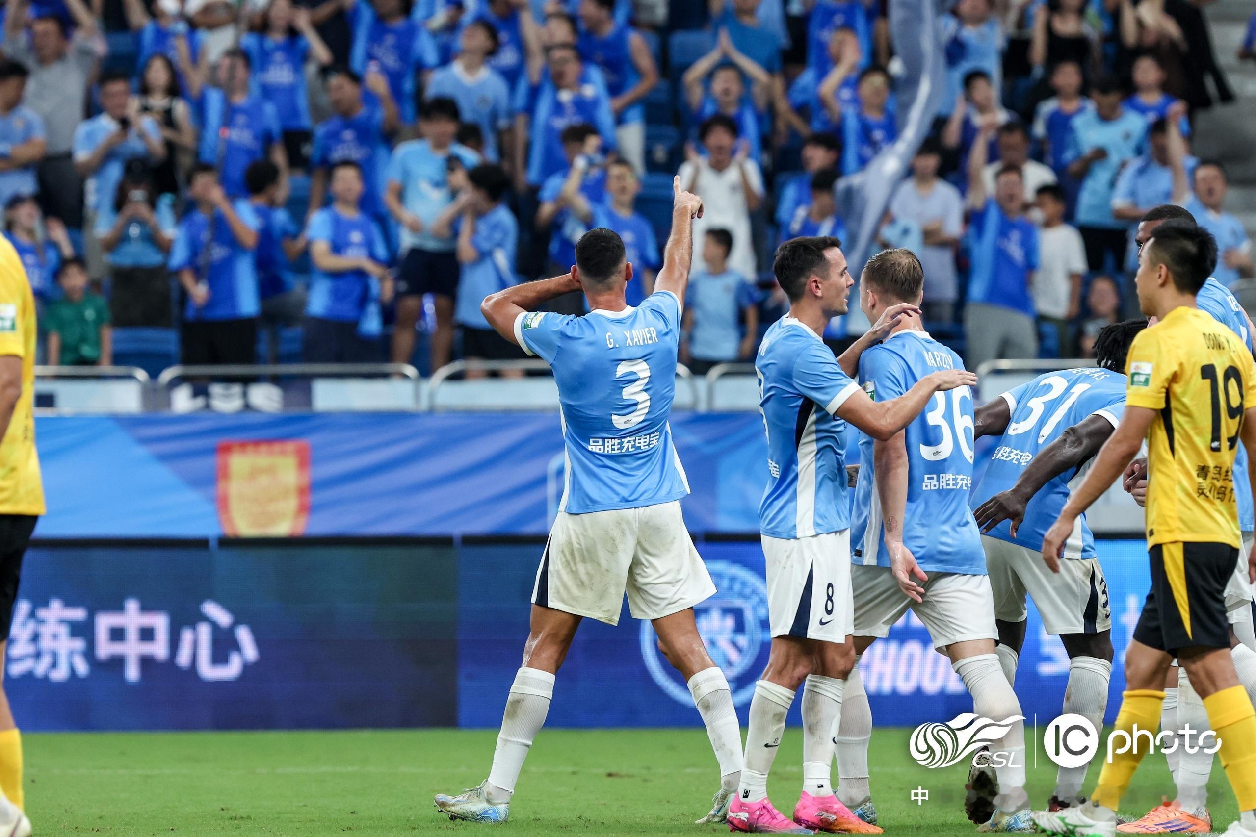 加布里埃尔拒绝放弃。🔁 直到把球送进球门⚽️⚽️⚽️深圳新鹏城vs青岛西海岸中