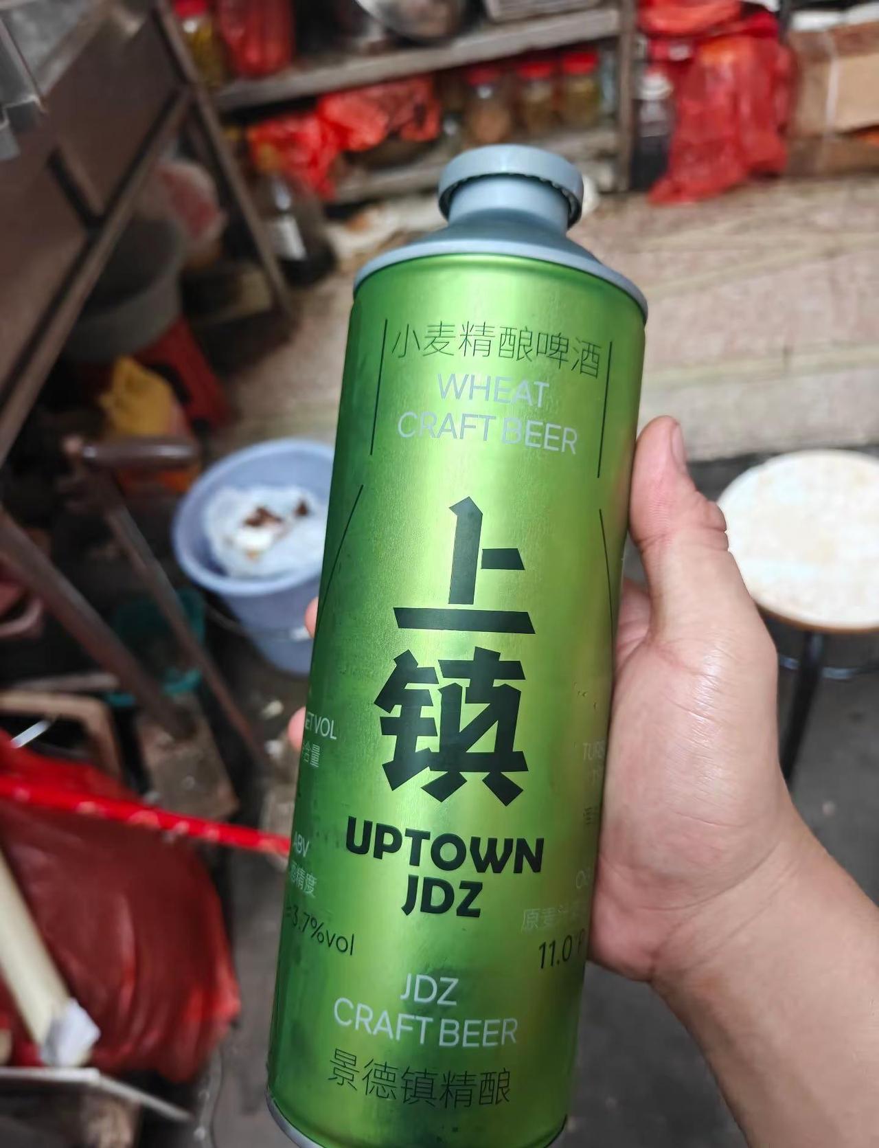 为什么手机在口袋里会误触...刚才那个作品我小表弟拿了我的手机发的，不是我哈，我