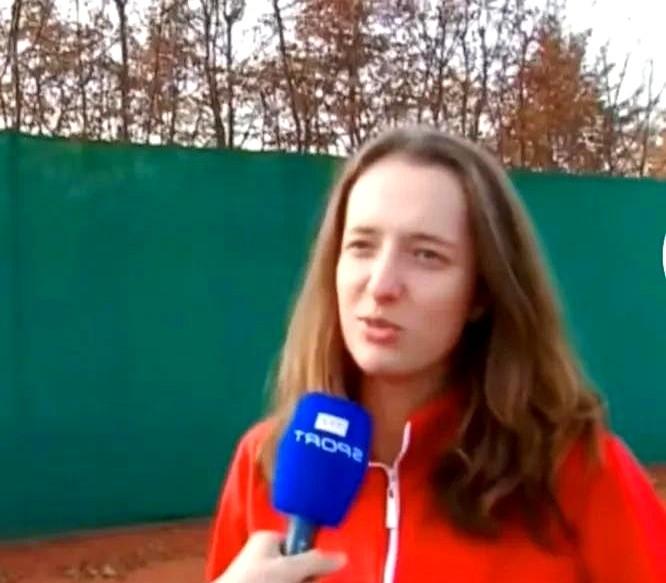 斯瓦泰克的神话，2025年彻底破防了。

曾经那个大满贯决赛胜率100%的王者，