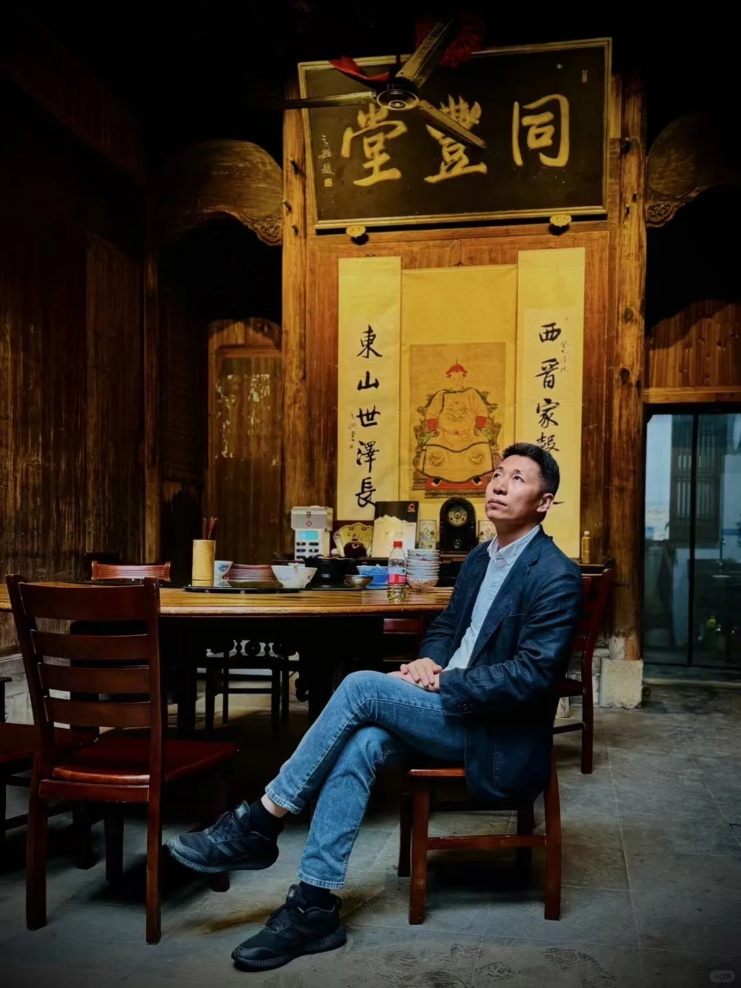 陪好友再下𡽪州，朋友圈盗图[偷笑]
