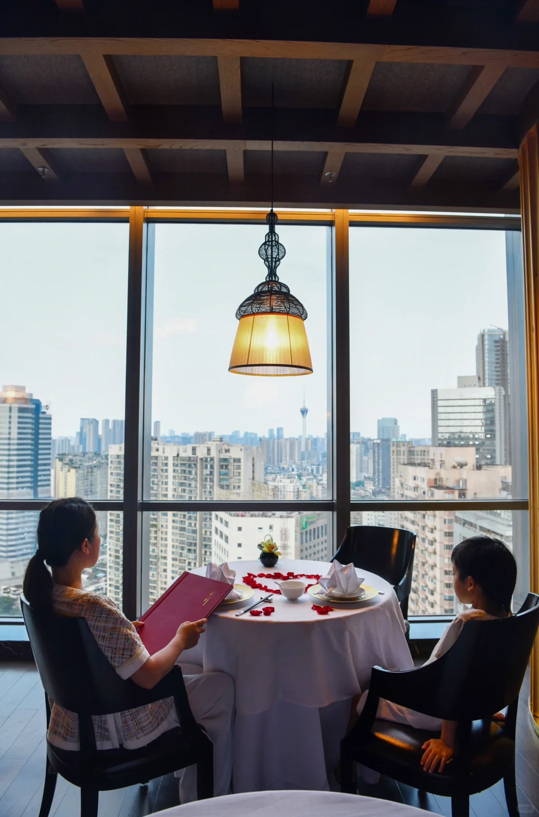 🍽️我们的家庭聚会闪闪发光🥂