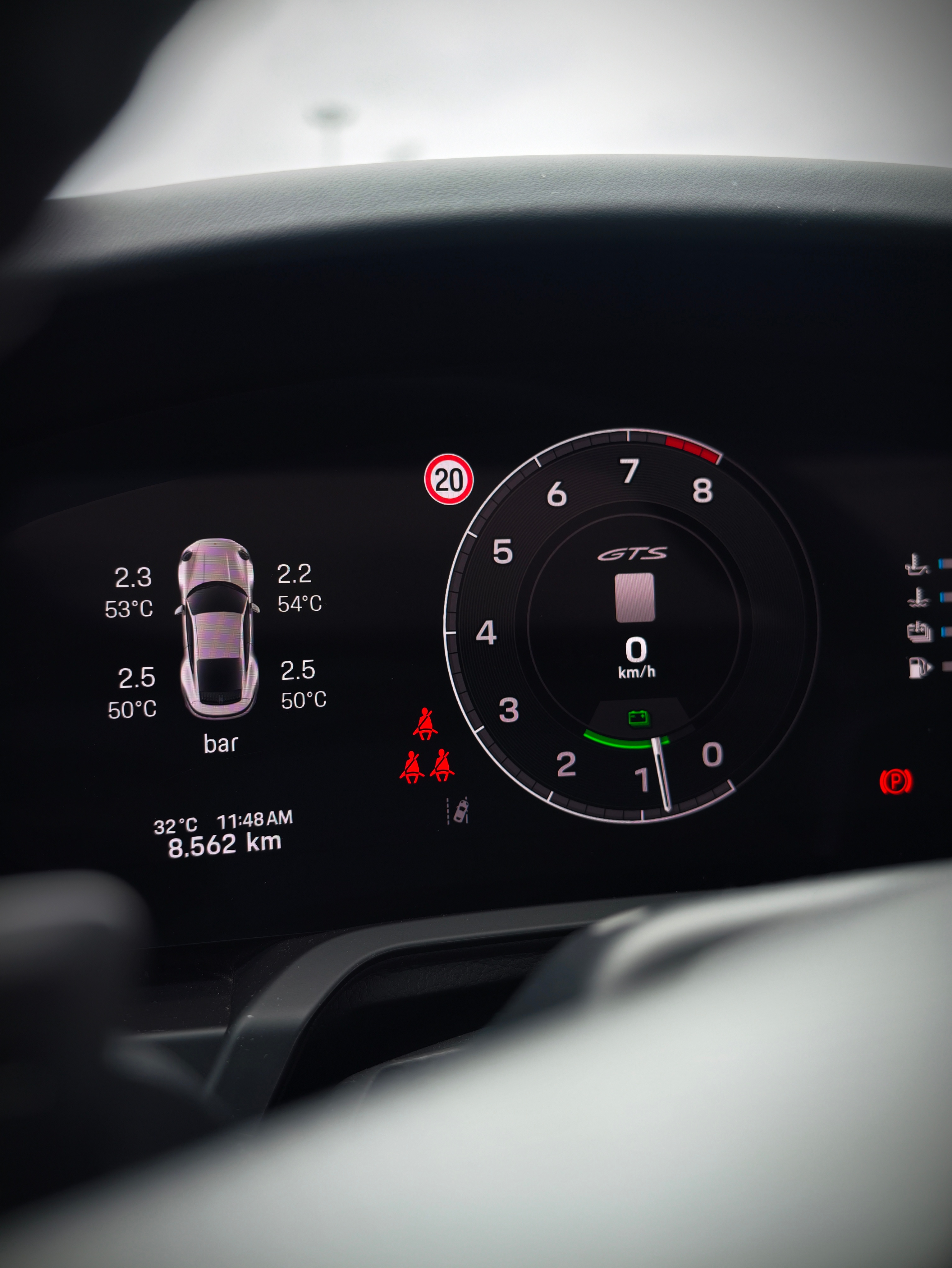 911 Carrera GTS（992.2），新节目的其中一位嘉宾。 