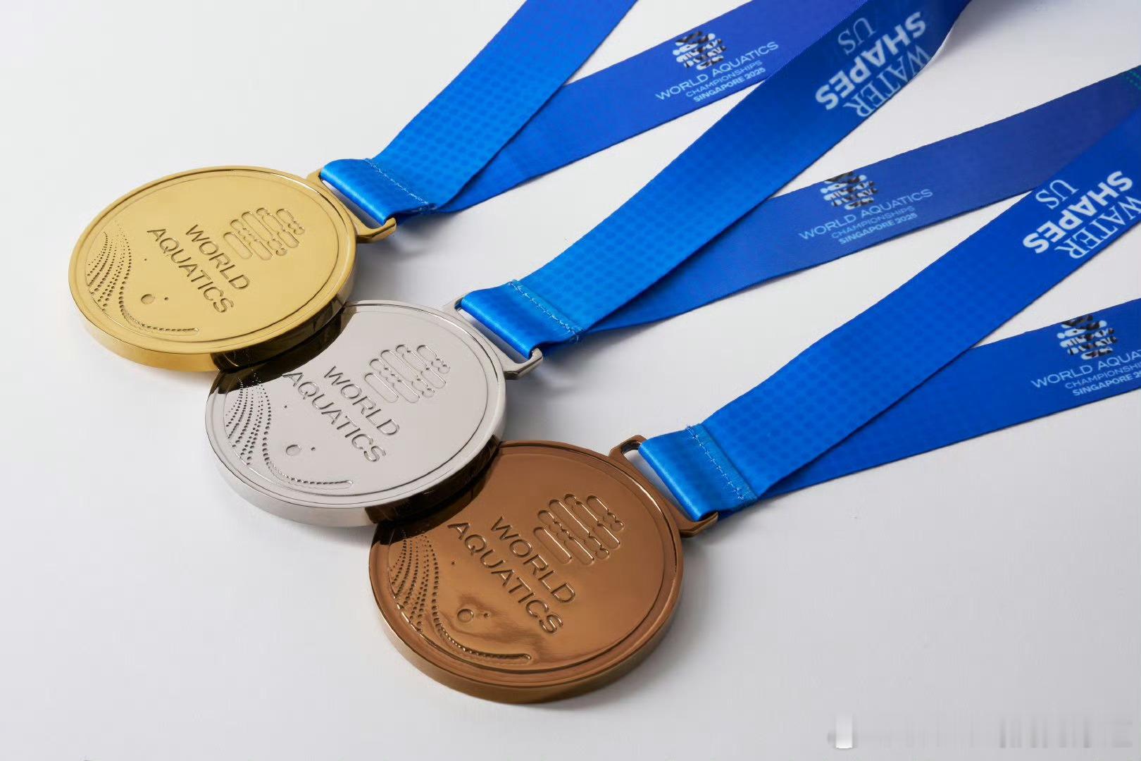 2025年新加坡世界泳联世锦赛奖牌样式公布🥇🥈🥉2025新加坡世界泳联世锦