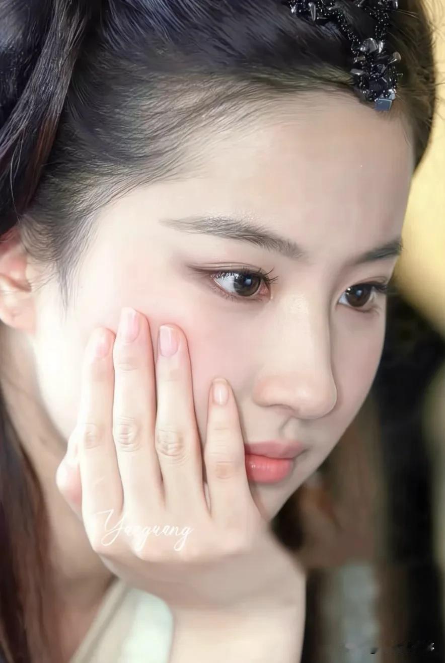 有多人还记得“赵灵儿”……
刘亦菲