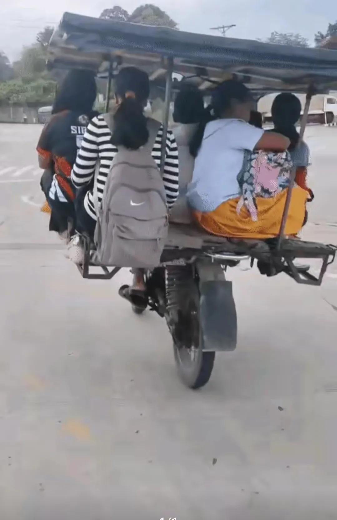 高手在民间，摩托车本身托人托了这么多人，我就不明白他们是怎么做上去的，能够平稳的