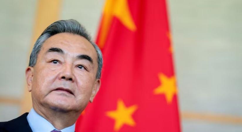 不等了！俄方主动拨通热线，中俄外长紧急通话定调中东4 月 5 日，王毅外长应约同