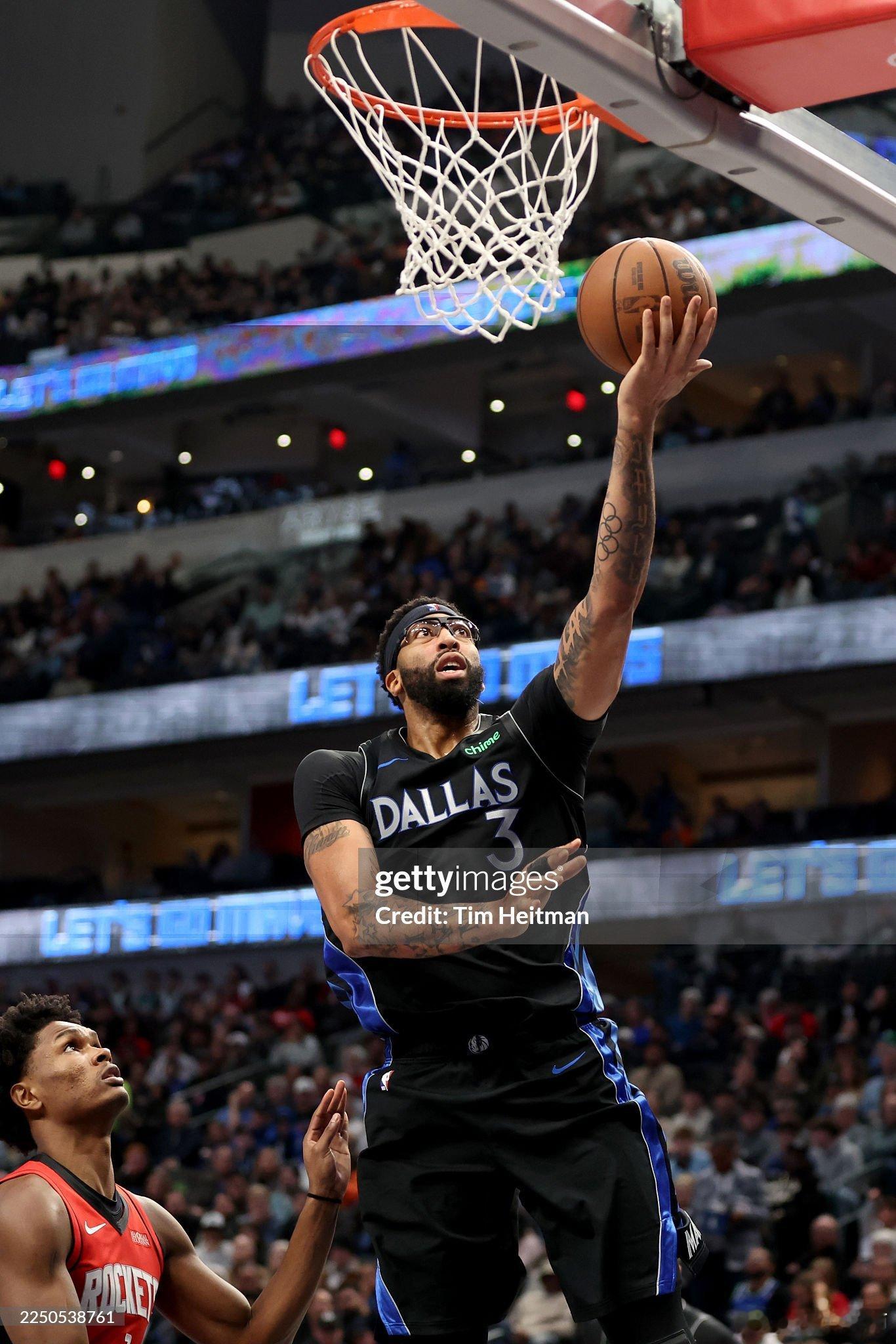 MFFL 来自Shams的消息。戴维斯预计成为多支球队重要的交易目标，其中包括东