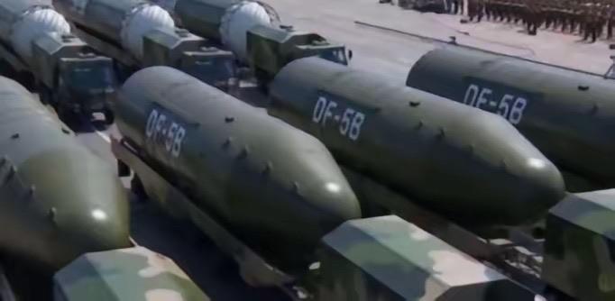 美国现在敢动中国吗？根据俄罗斯专家表示，中国核弹头数量正在猛增，到2030年能打