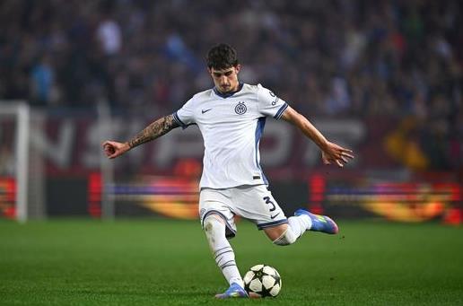 国际米兰在意大利杯将迎来史诗级大轮换！明天凌晨国米主场对着威尼斯的意大利杯八分之