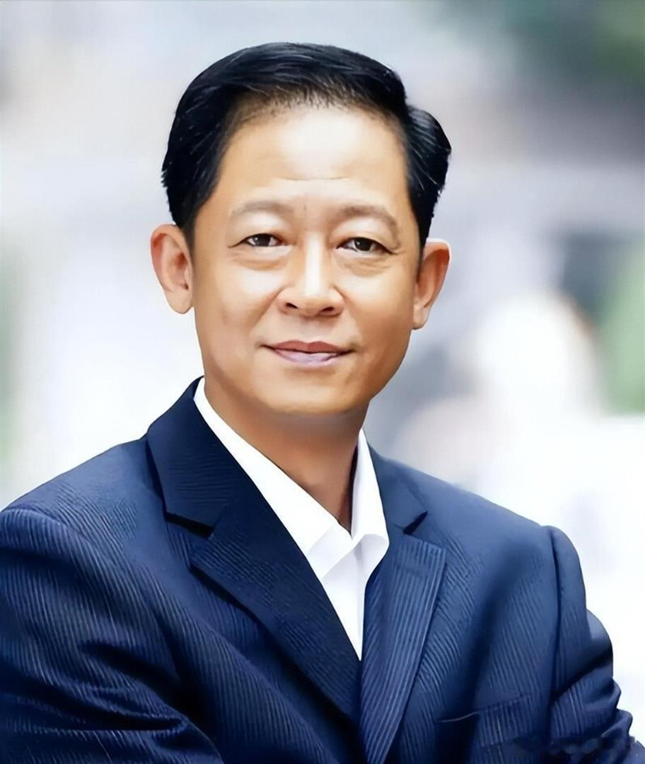 59岁王志文已准备好后事 59岁的王志文曾在电影首映礼上交代自己的身后事：不留骨