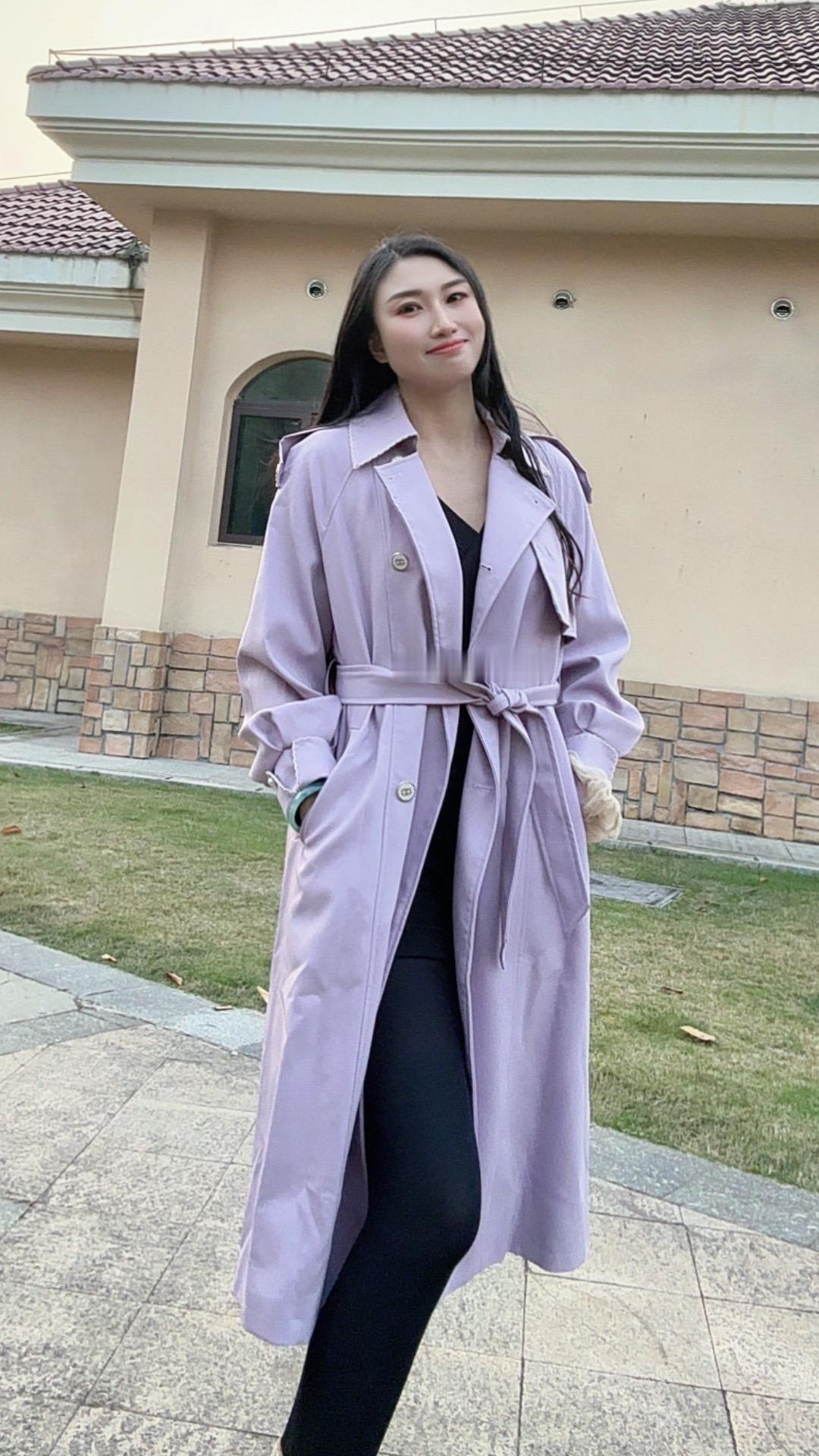 1993年的兔，一晃33岁了✨
一辈子真的很短，短到没来得及细算：
童年不知不觉