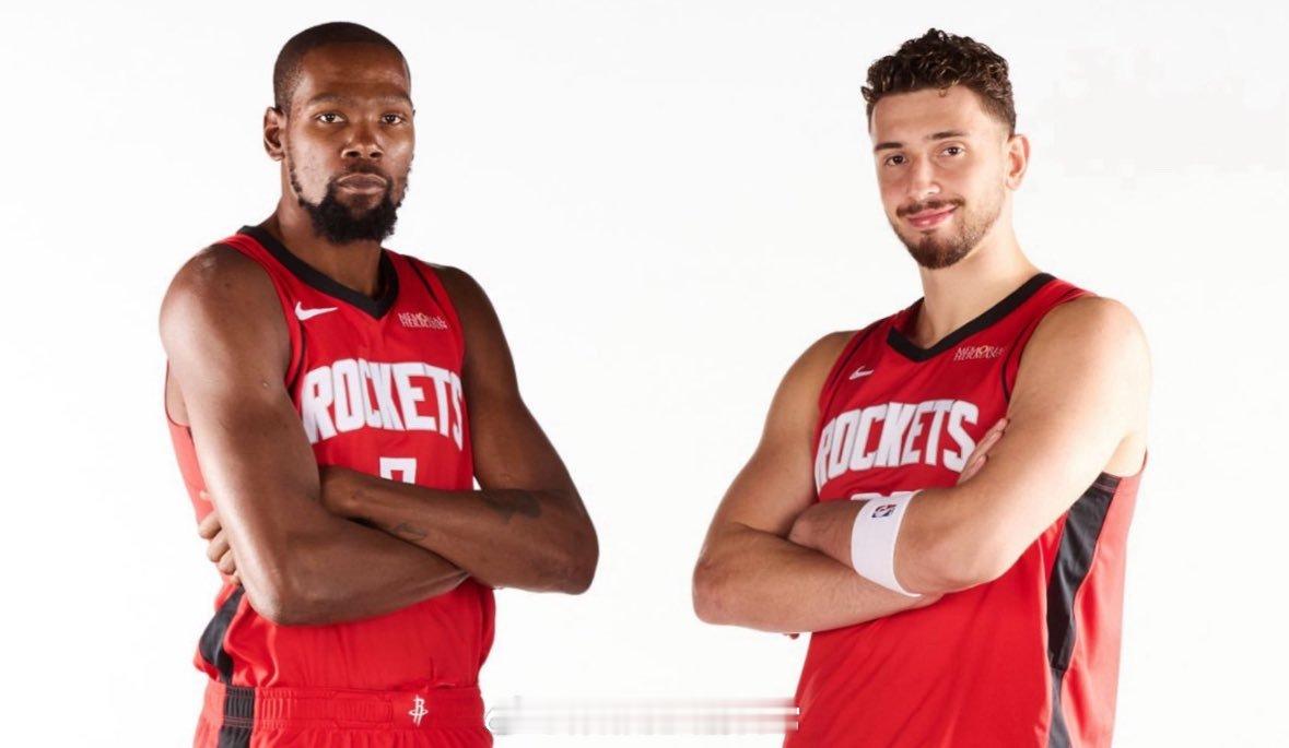 明日vs快船，火箭将穿红色球衣，这套球衣，目前14胜6负 快船vs火箭休斯顿火箭