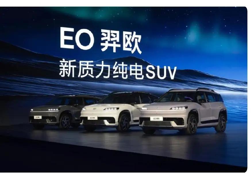 许多燃油车做梦也没想到，2025年10月汽车测评，插混车市场集体