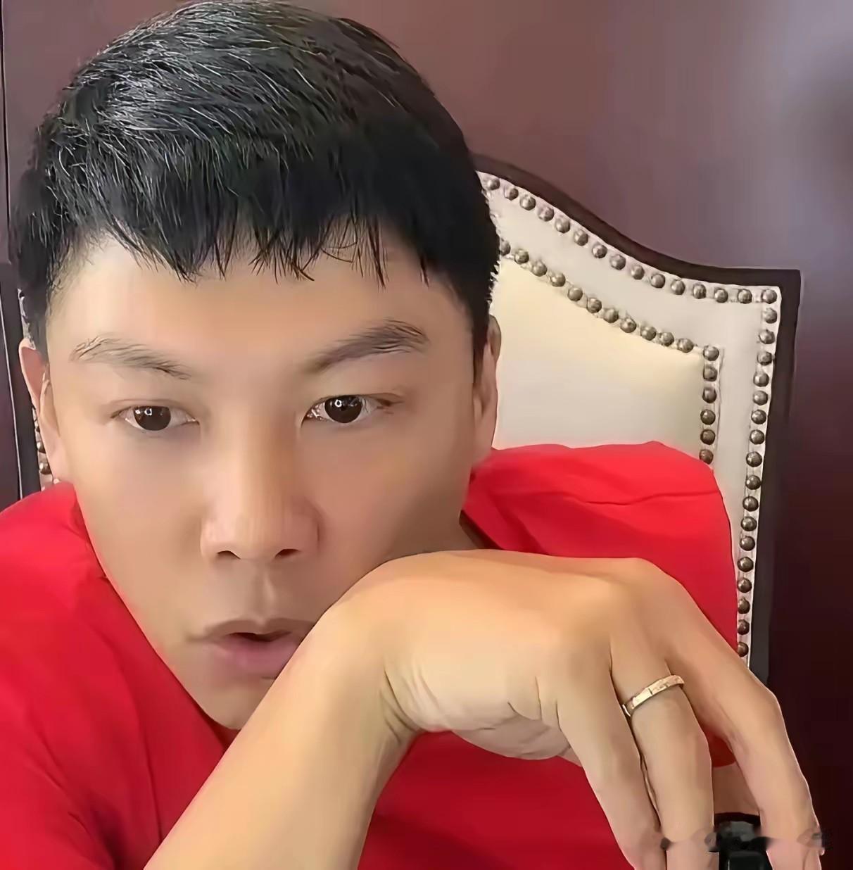 陈玘太敢说了，范姝涵打的是不错，但别再称呼她为小孙颖莎了！
两人差距太大了，
范