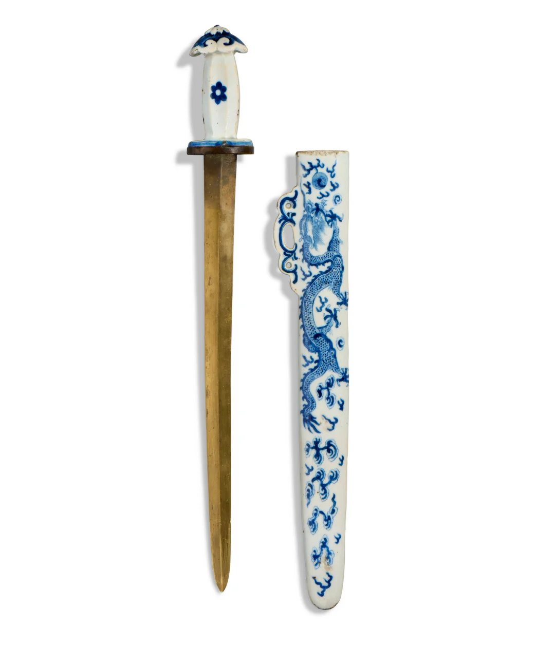 十九/二十世紀 青花龍紋銅劍