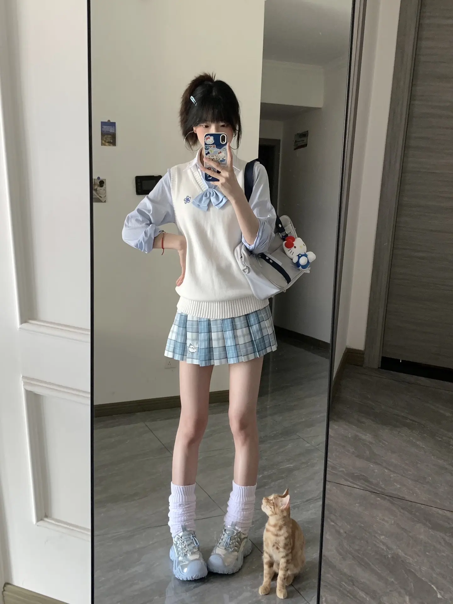蓝☁️