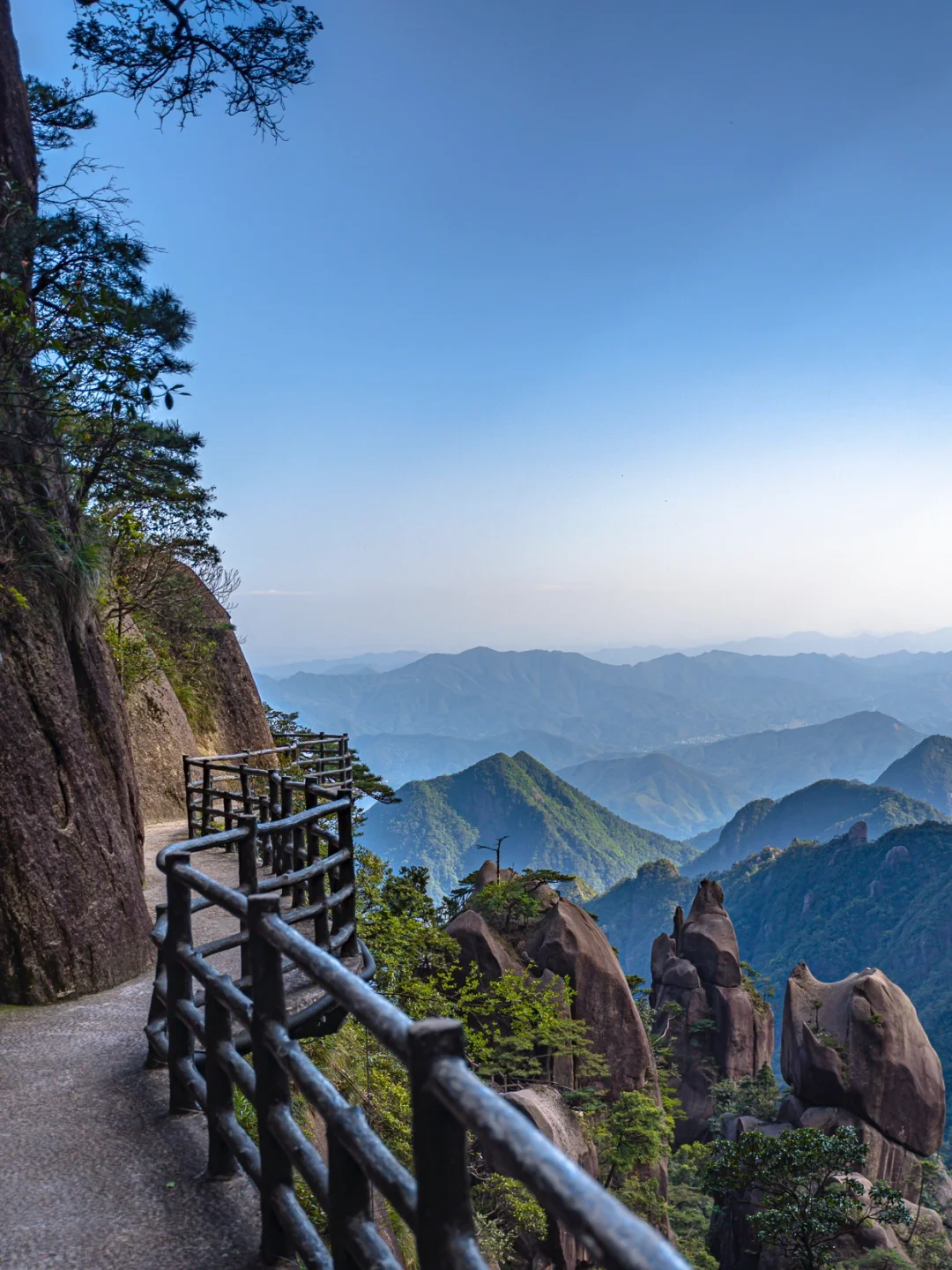 我很少用“震撼”来形容一座山！！！！