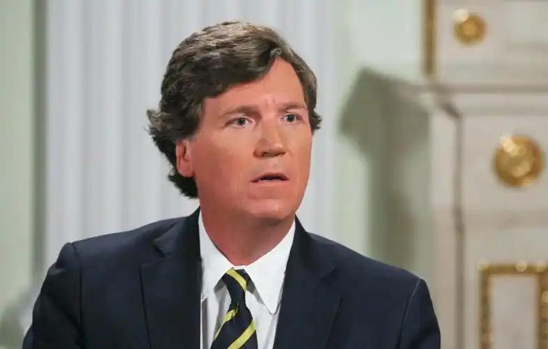 美国政坛最荒诞的反转，正在真实上演！曾经拼死为特朗普站台、亲手“助推”特朗普大选
