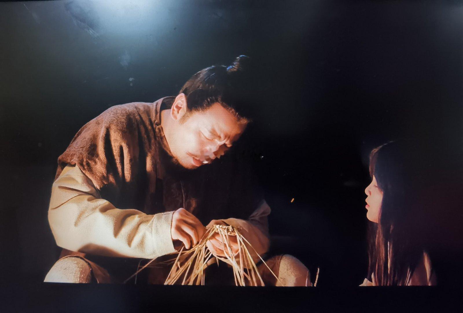突然想起来，上次《长安十二时辰》也是雷佳音主演的，这次《长安的荔枝》又是他主演的
